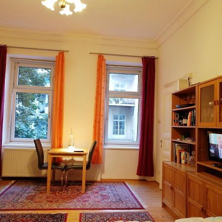 Gemuetliche Wohnung Nahe Zentrum فيينا المظهر الخارجي الصورة