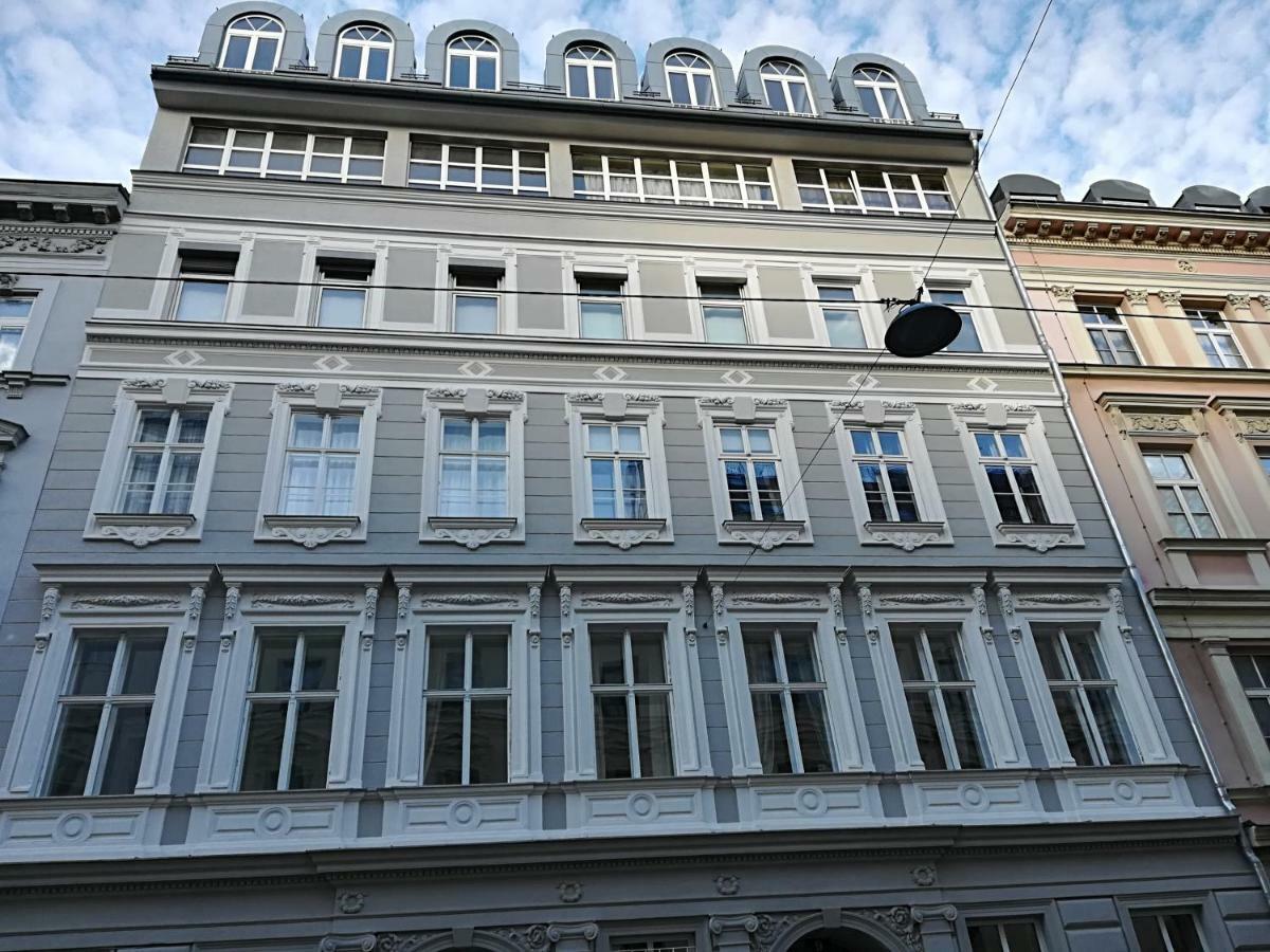 Gemuetliche Wohnung Nahe Zentrum فيينا المظهر الخارجي الصورة